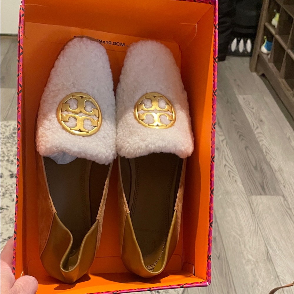 Tory Burch Cream and Gold Shearling Loafers